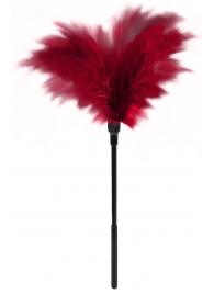 Пластиковая метелочка с красными пёрышками Small Feather Tickler - 32 см. - Blush Novelties - купить с доставкой в Жуковском