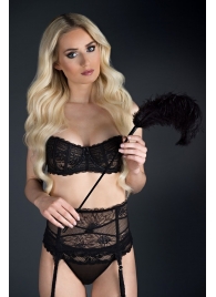 Стек с большим чёрным пером Large Feather Tickler - 65 см. - Blush Novelties - купить с доставкой в Жуковском