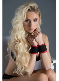 Полиуретановые манжеты для фиксации рук вместе Bound Together Wrist Restraints - Blush Novelties - купить с доставкой в Жуковском