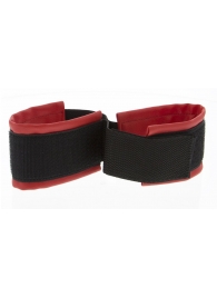Полиуретановые манжеты для фиксации рук вместе Bound Together Wrist Restraints - Blush Novelties - купить с доставкой в Жуковском