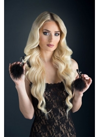 Зажимы для сосков с пухом FEATHERED NIPPLE CLAMPS - Blush Novelties - купить с доставкой в Жуковском