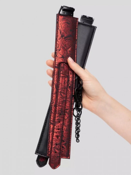 Красно-черные оковы Reversible Faux Leather Ankle Cuffs - Fifty Shades of Grey - купить с доставкой в Жуковском