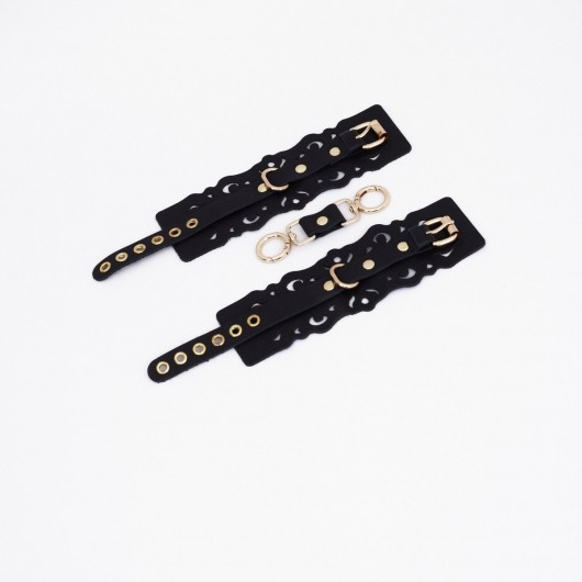 Черные кожаные наручники с узорами и золотистой фурнитурой - Crazy Handmade - купить с доставкой в Жуковском