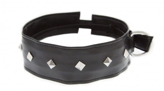 Полиуретановый ошейник с пуклями Collar with Studs - Blush Novelties - купить с доставкой в Жуковском